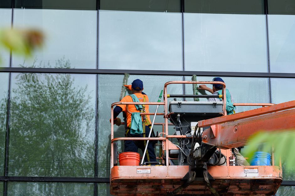 window cleaning company
