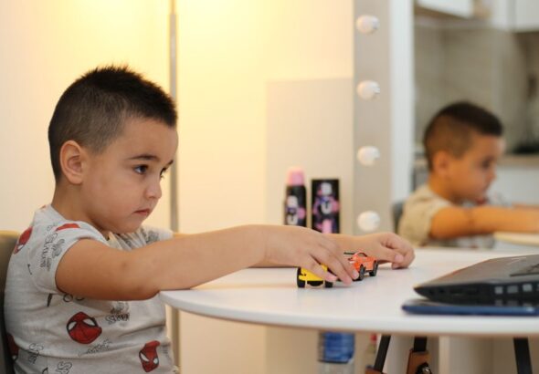 children toy manufacturer
